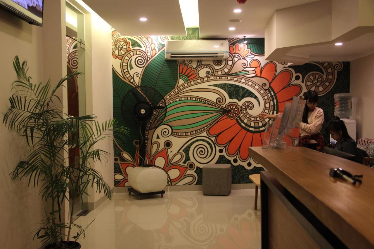Front One Cabin Malioboro Jogja Yogyakarta Exterior photo
